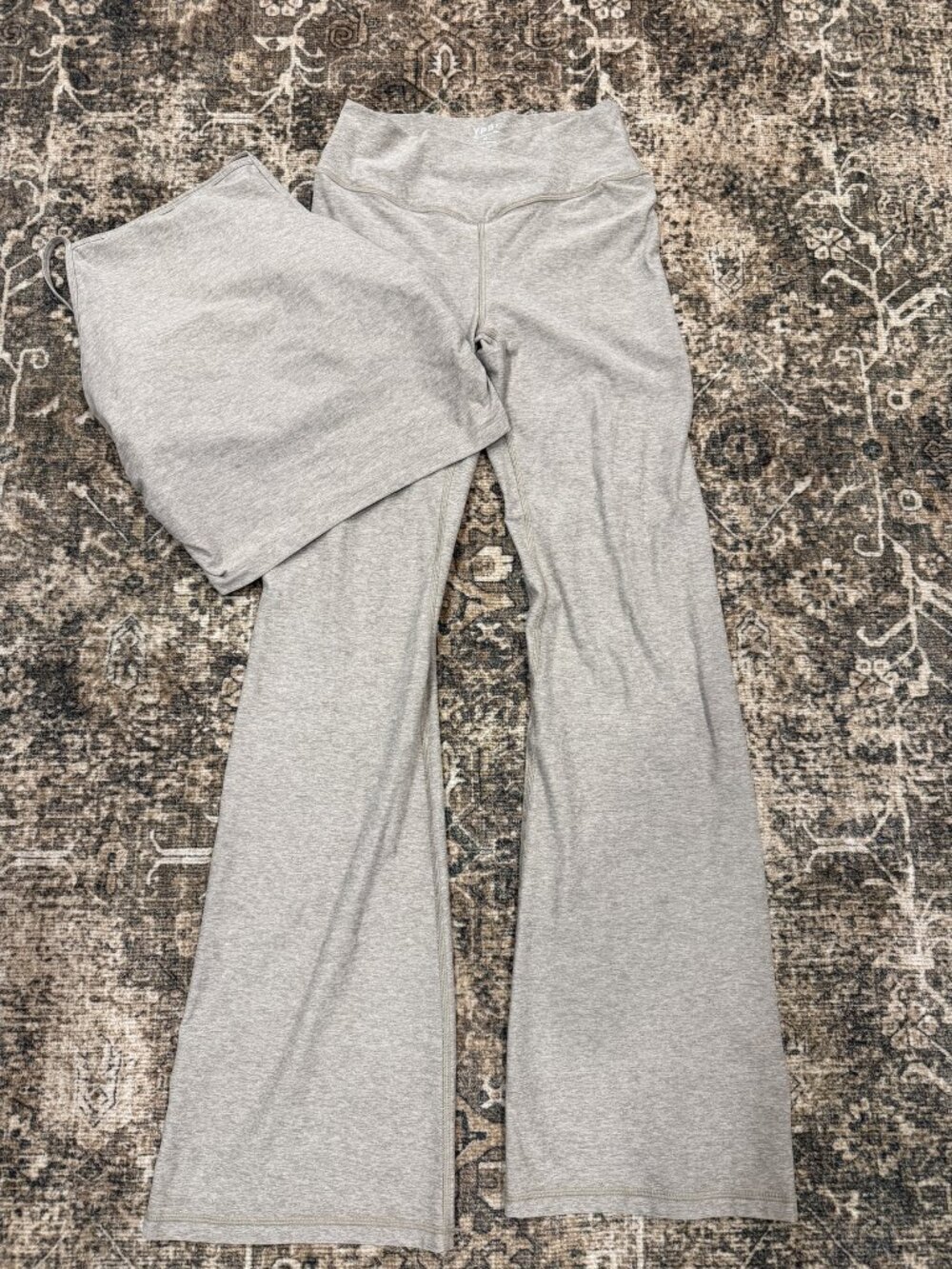 YPB Abercrombie Heather Gray Flare Legging and Tank Set Size M
